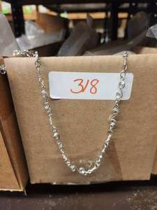 lot 318 image: Generous selection of pieces for jewelry and craft making