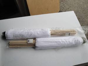lot 43 image: 2-Bundles Of 12 NEW-White 12 x 18 White (Printable) Flags On 24 Wooden Sticks, Note 2 x Bundle