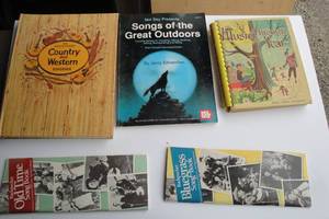 lot 20 image: Lot-5-Vintage Music Song Books