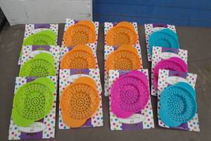 lot 79 image: Lot Of 12-Plastic Can Strainers, Mixed Colors