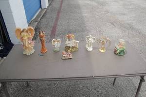 lot 129 image: Lot Of 8- Mixed Angel Figurines, Various Sizes And Styles.