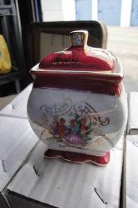 lot 244 image: China Lot- Canasters With Lids, 6- 4-H