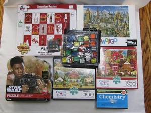 lot 257 image: Assorted puzzles