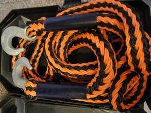 lot 100 image: USA Products,19 ft.x 78 in. Diameter, Polypropylene Tow Rope With 2Solid Steel Forged Zinc Plated Hooks (One On Each End)