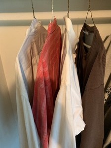 lot 68 image: Mens assorted shirts   see pics