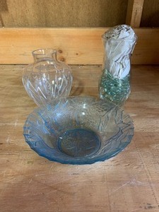 lot 118 image: Assorted glassware   see pics