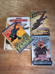 lot 121 image: assorted vintage books   see pics