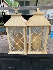 lot 159 image: Pair of outdoor hurricane lamps as shown