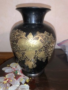 lot 7 image: Brass etched jar