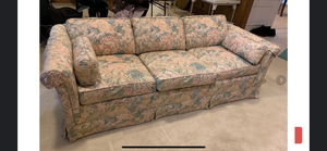 lot 152 image: Ethan Allen Floral Sofa