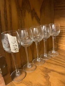 lot 55 image: Set of 5 etched floral wine stemware