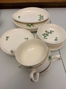 lot 71 image: Padden City pottery made in USA 17 piece Ivy set gold trimmed floral design as shown