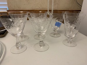 lot 78 image: Tiffin stemware