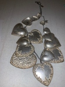 lot 98 image: Vintage Kingston NY necklace unsure of metal magnet does not stick