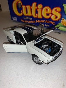lot 165 image: Heavy duty diecast GTO
