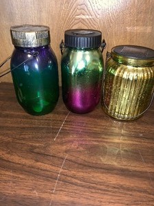 lot 174 image: 3 solar light jars