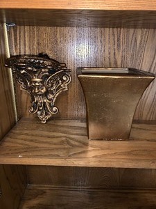 lot 181 image: Heavy cast iron gargoyle and planter