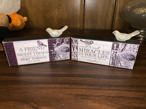 lot 198 image: wooden homeshelf decor - a friend.... and miracles.... with bird on top of each one