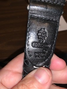 lot 221 image: Black Coach belt with bag (40 waist) - Very good shape