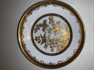 lot 244 image: 22 K Suisse collectible dish
