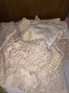 lot 254 image: Box of assorted doilies as shown