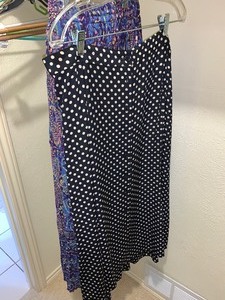 lot 260 image: 2 womens skirts - see pics for size and description