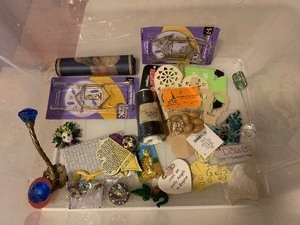 lot 285 image: Misc assortment of various items - see pics