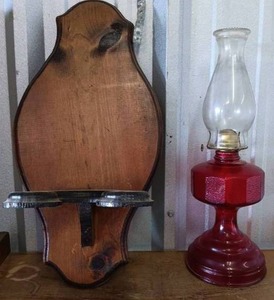 lot 3 image: Vintage P&A Risdon Red Glass Oil Lamp with Clear Glass Chimney and Wooden Wall Mount Holder