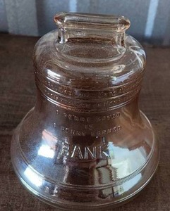 lot 23 image: Vintage Depression Glass Liberty Bell Coin Bank