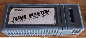 lot 43 image: Seiko Tune Master Quartz Guitar Tuner