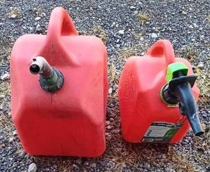 lot 82 image: Selection of 2 Plastic Gas Cans--2 gallon and 5 gallon