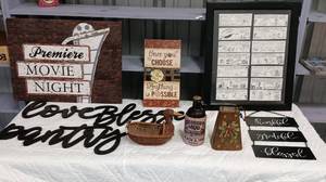 lot 95 image: Random Lot of Home Decor Items---Please see pics