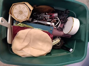 lot 103 image: Tote Full of Vintage and New Self Beautification Tools