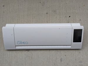 lot 16 image: Silhouette CAMEO 2 - No Power Supply