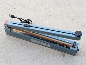 lot 116 image: Uline H-1252 Impulse Sealer