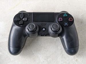 lot 149 image: PlayStation 4 Controller