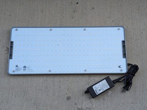 lot 155 image: Root Farm RF4501 LED Light