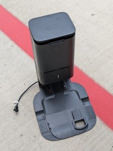 lot 175 image: iRobot Clean Base Automatic Dirt Disposal ADE-N1 Only