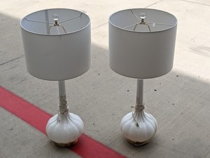 lot 177 image: Lot of 2 - White lamps w Bulb