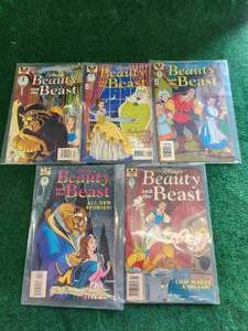 lot 5 image: Beauty and the Beast - Disney Comic books - 1,2,3,4, and 5 - in sleeves