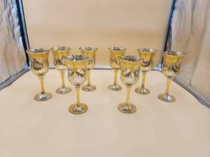 lot 167 image: Lorren home trends Amber wine glasses - set of 8