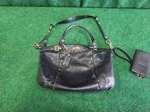 lot 37 image: Coach Purse - Black