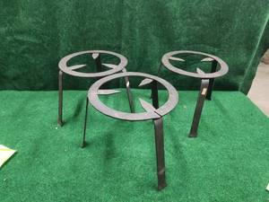 lot 194 image: Selection of 3 metal plant stands