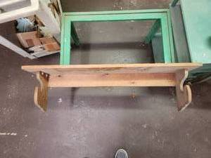 lot 22 image: Wood shelf