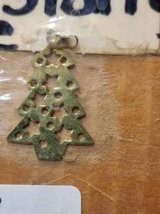 lot 125 image: Generous selection of metal pendants and charms for jewelry and craft making