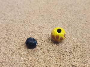 lot 300 image: Generous selection of glassclay beads for jewelry and craft making