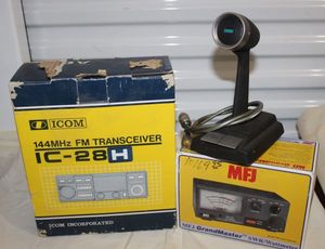 lot 50 image: Vintage ICOM FM Transceiver, MFJ GrandMaster SWRWattMeter and Mic