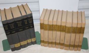 lot 54 image: Gateway of the Great Books Hardback Books 1-5 and The Great Ideas Program Hardback Books 1-10