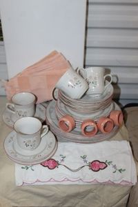 lot 98 image: Vintage Dish Set, napkin rings and cross stitched items