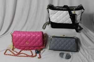 lot 199 image: Three Boutique Purses Never Used